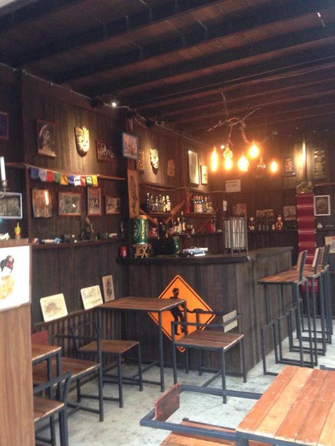The Shadow House & Bar Hotel Ко Паям Екстериор снимка